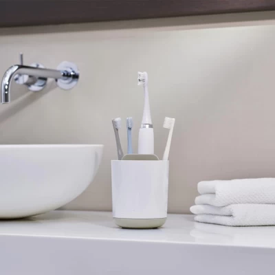 Hộp đựng bàn chải đánh răng tự khô Joseph Joseph Duo (White) 70567 thumb