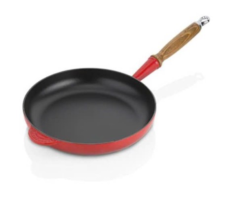 Chảo gang Le Creuset 24cm màu đỏ cán gỗ nội địa Đức