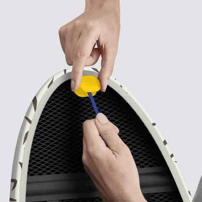 Bàn để ủi đồ chân cao có móc treo cửa Joseph Joseph Glide Plus (Ecru Scatter) 50032 màu trắng thumb