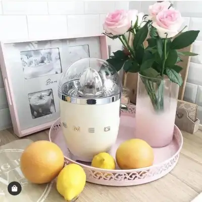 Máy vắt cam SMEG CJF11CREU màu kem thumb