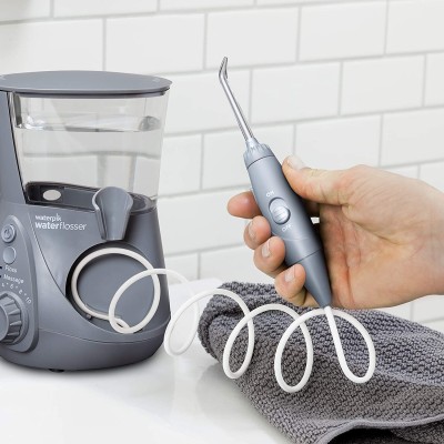 Tăm nước Waterpik Ultra Professional WP-667EU màu xám thumb