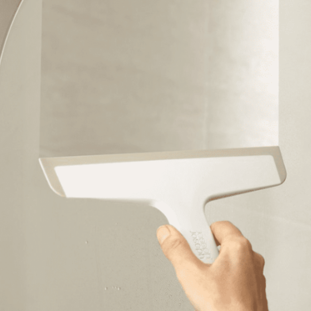 Gạt lau kính có hút gắn tường Joseph Joseph Duo (White) 70572