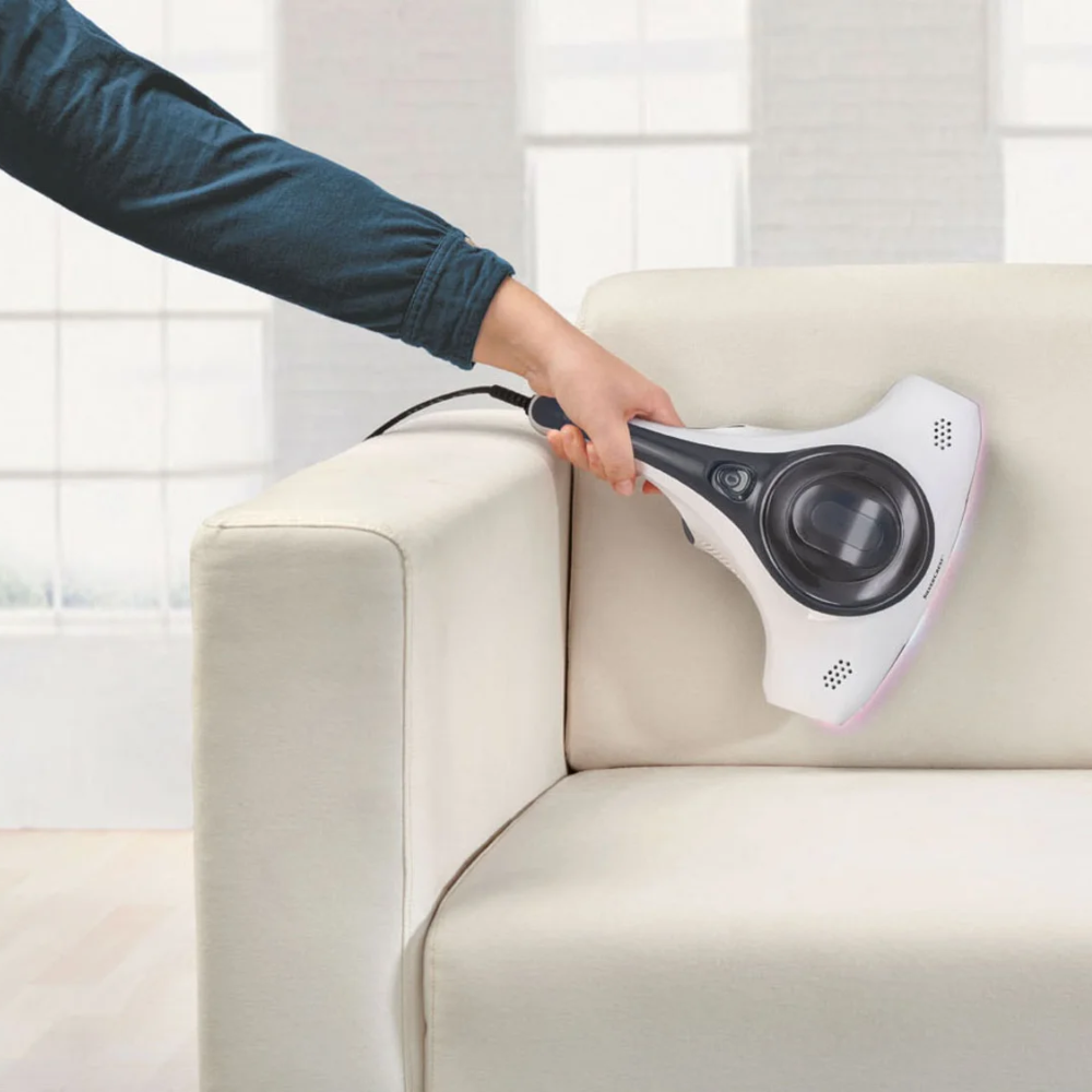 Máy hút bụi diệt khuẩn cầm tay Silvercrest 300W màu trắng