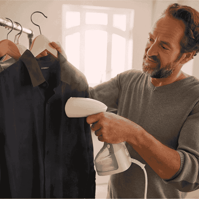 Bàn là hơi nước cầm tay SILVERCREST SDMF 1300B2 1190–1400 W màu kem