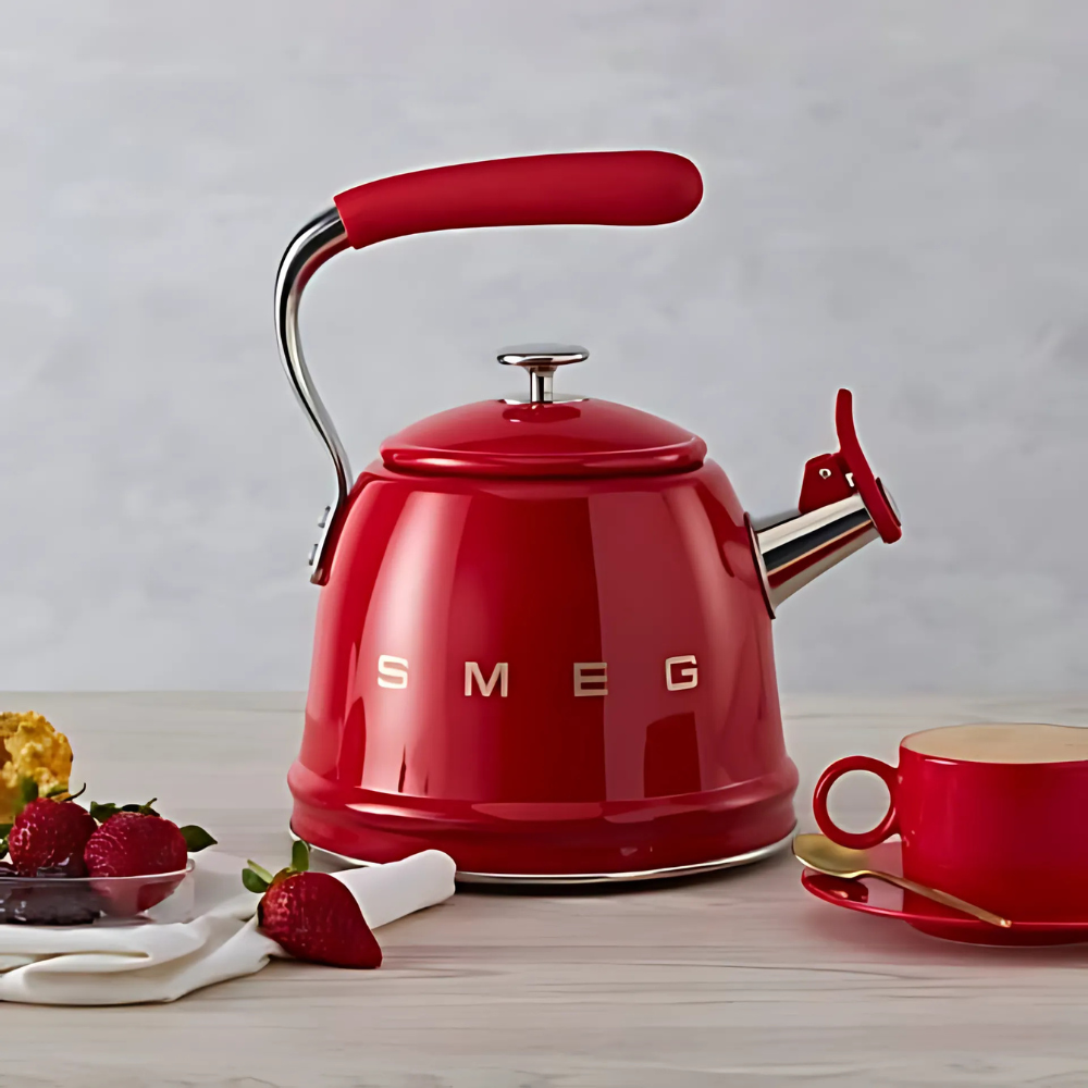 Ấm đun từ thổi sáo SMEG CKLW2001RD màu đỏ