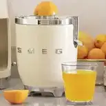Máy vắt cam SMEG CJF11CREU màu kem