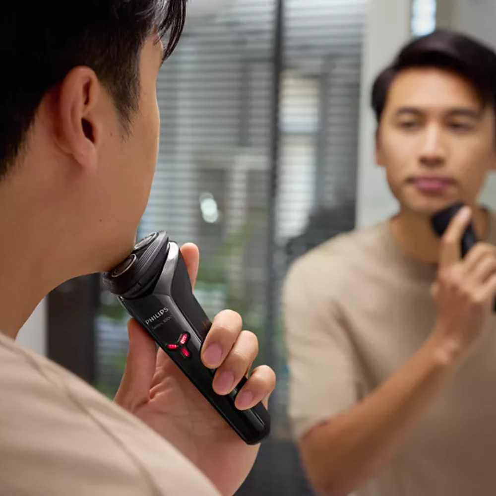 Máy cạo râu Philips S1103/02
