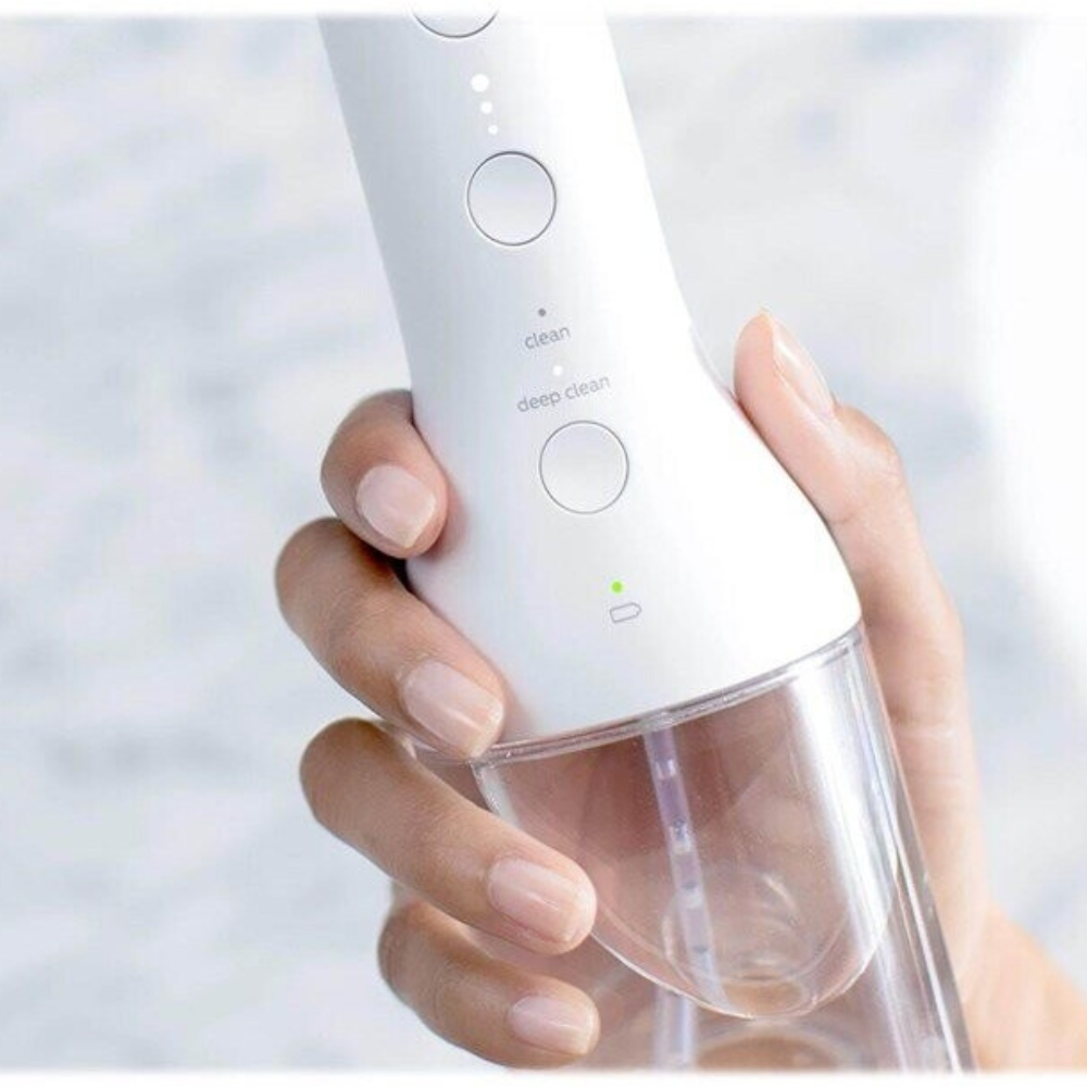 Tăm nước Philips thế hệ mới HX3806/31 màu trắng